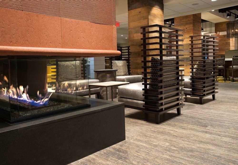 Courtyard By Marriott Charleston Съмървил Екстериор снимка