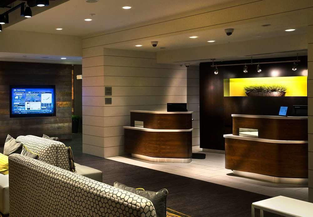 Courtyard By Marriott Charleston Съмървил Екстериор снимка